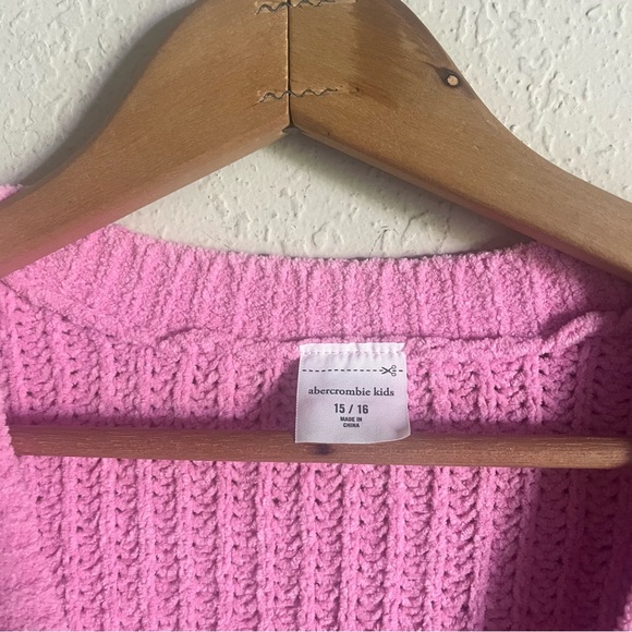 Abercombie Kids Pink button Front Cardigan - Picture 2 of 3